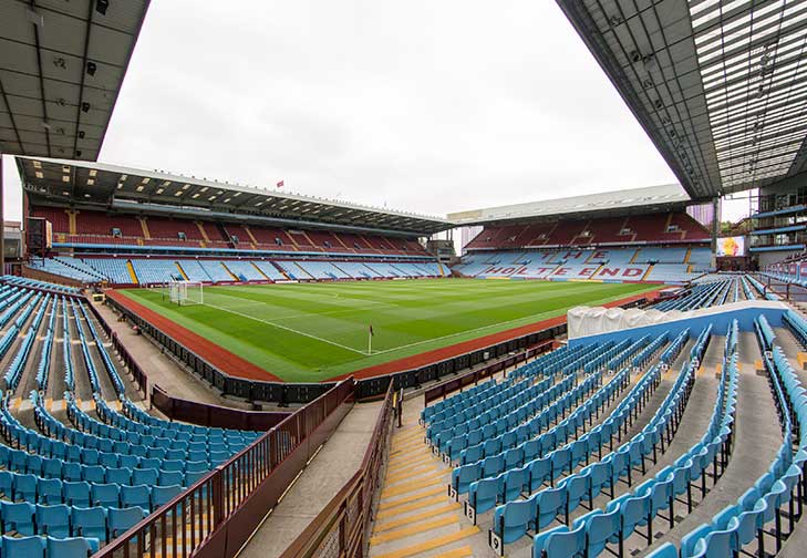 Khám phá ý nghĩa của màu áo Aston Villa tại Sân vận động Villa Park