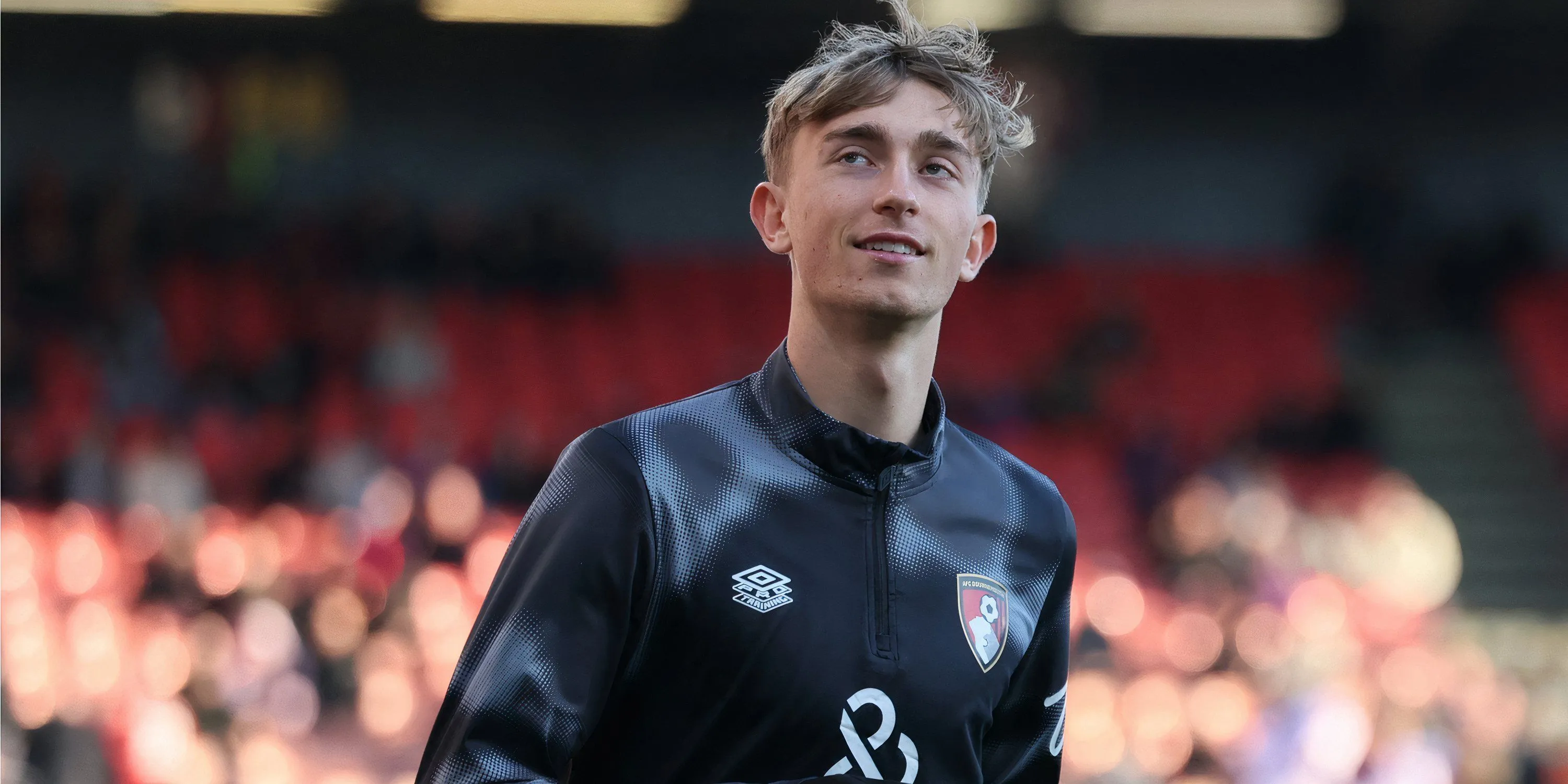 Dean Huijsen, trung vệ trẻ tiềm năng của Bournemouth được Liverpool quan tâm
