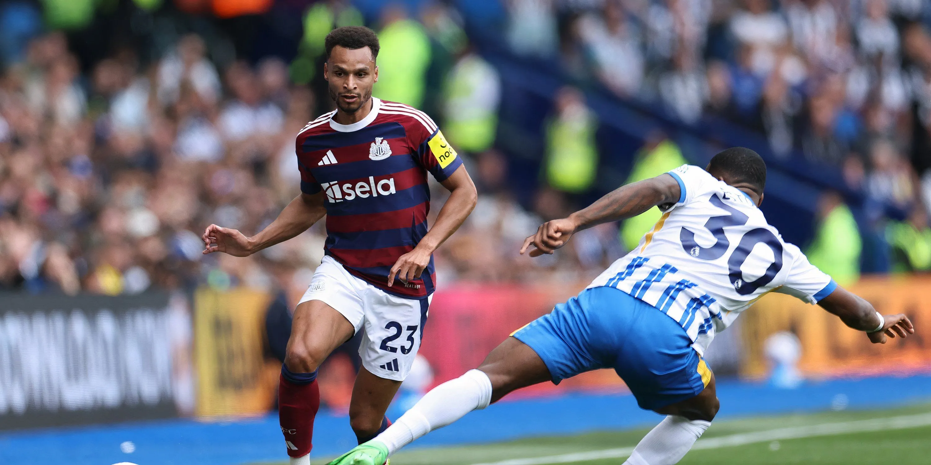 Jacob Murphy thi đấu cho Newcastle United
