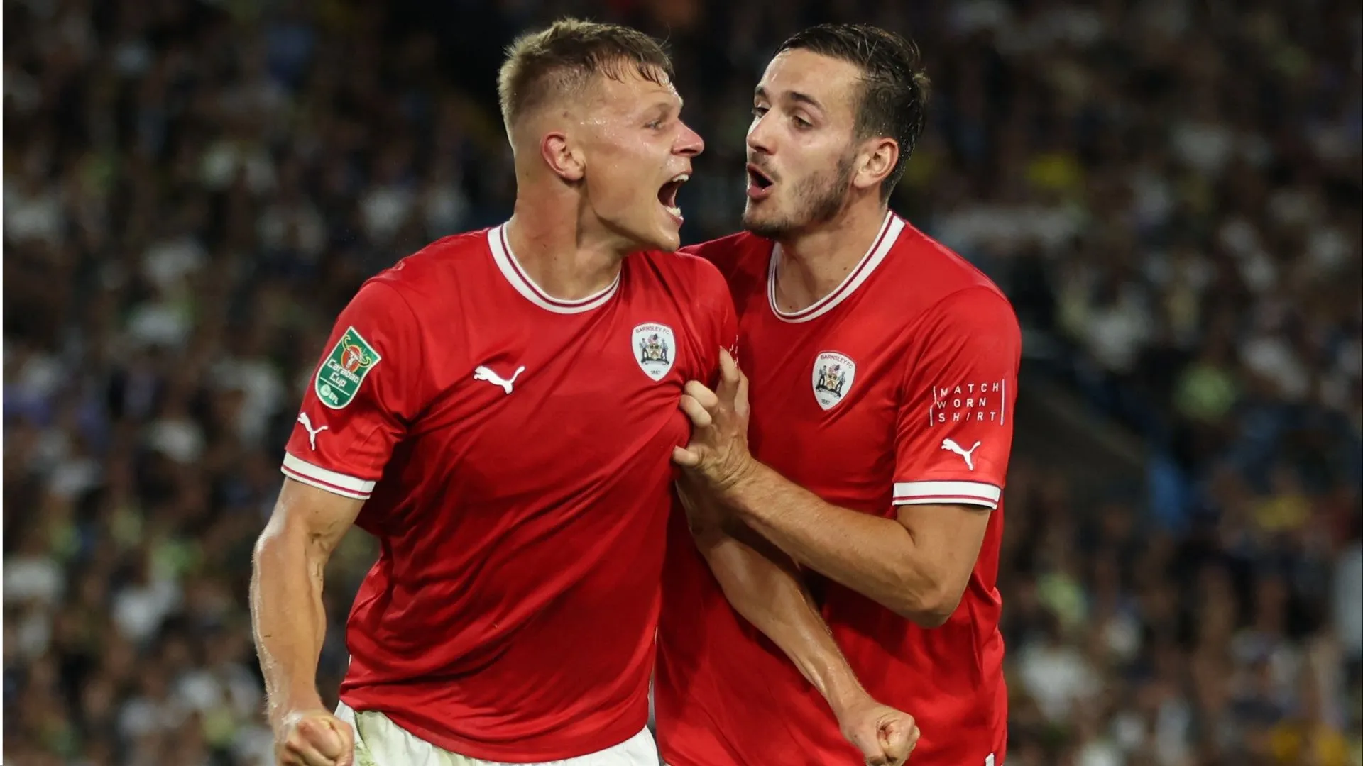 Mads Andersen trong màu áo Barnsley, nơi anh thi đấu thành công trước khi đến Luton