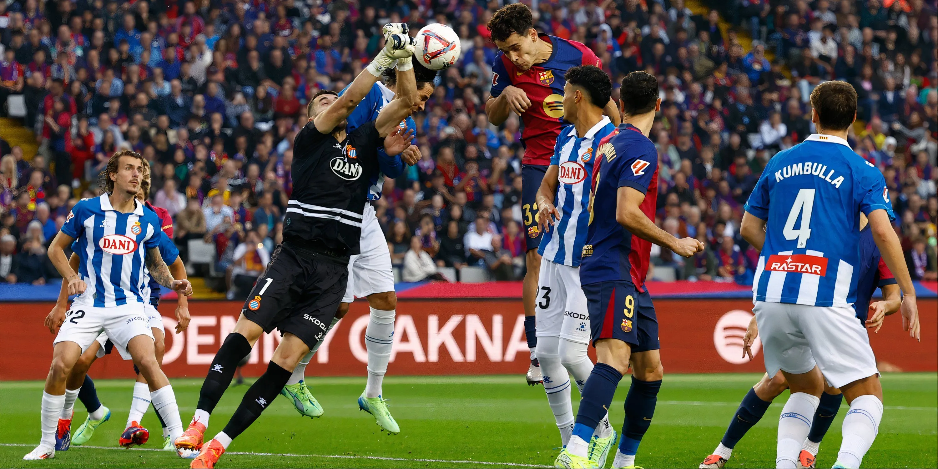 Thủ môn Joan Garcia, mục tiêu chuyển nhượng của Arsenal từ Espanyol