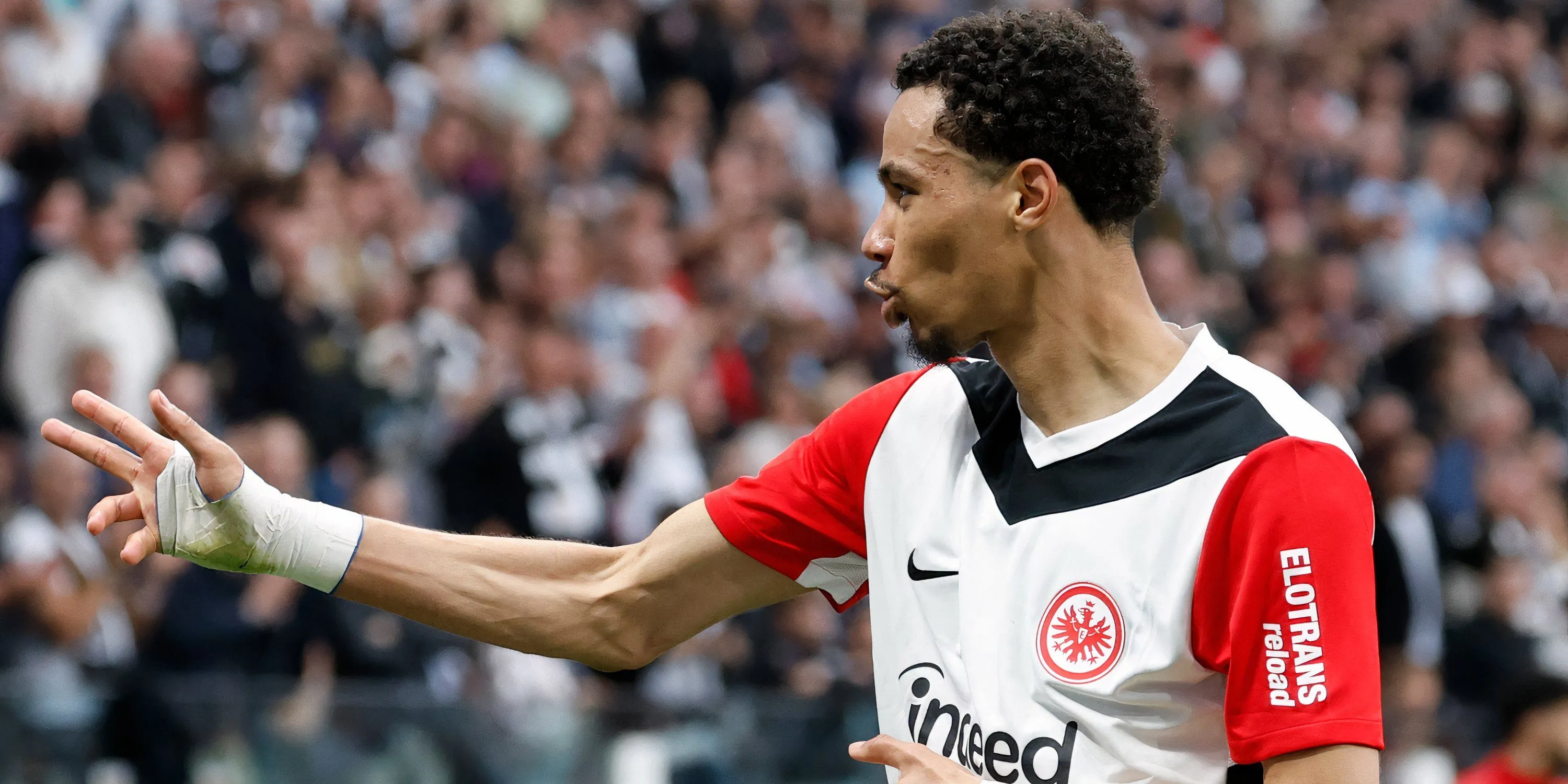 Tiền đạo Hugo Ekitiké của Eintracht Frankfurt