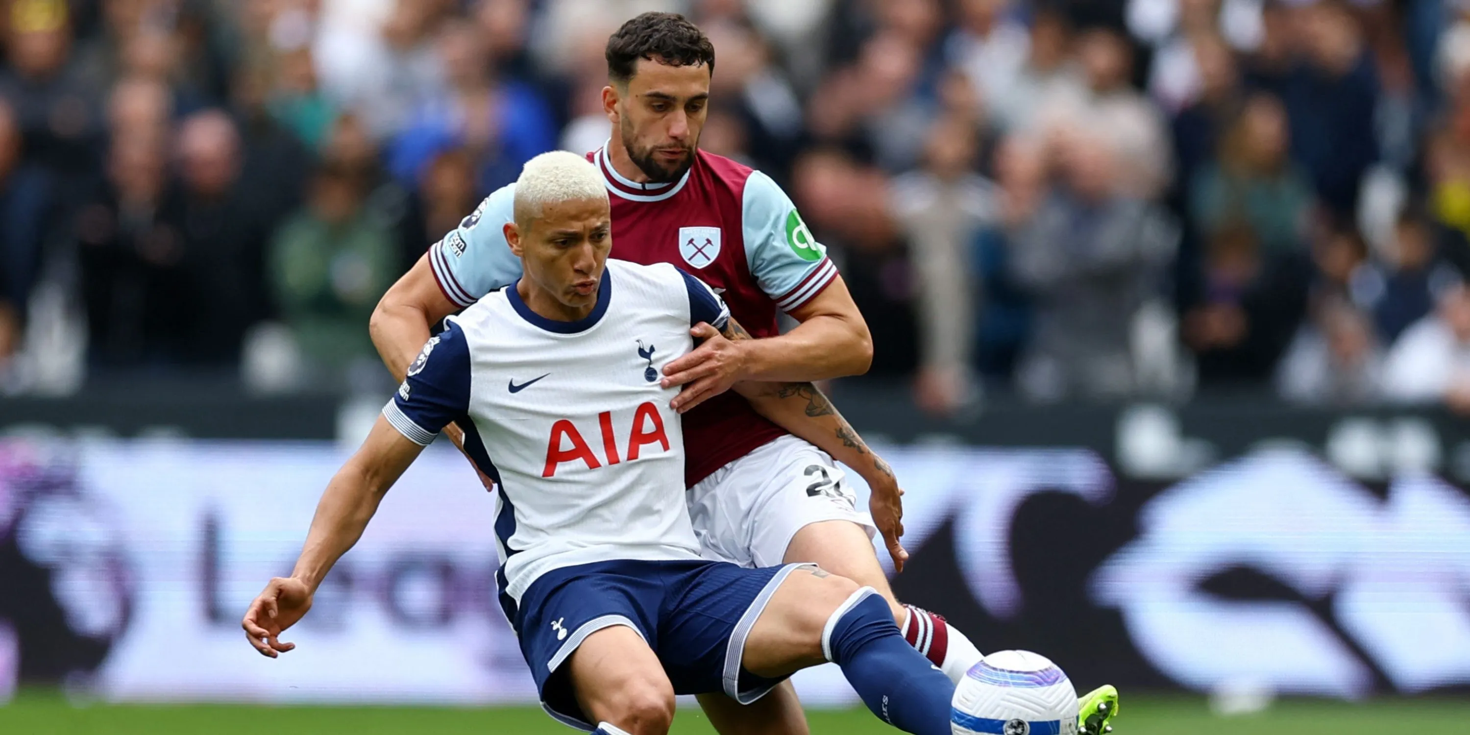 Tiền đạo Richarlison của Tottenham thi đấu không hiệu quả