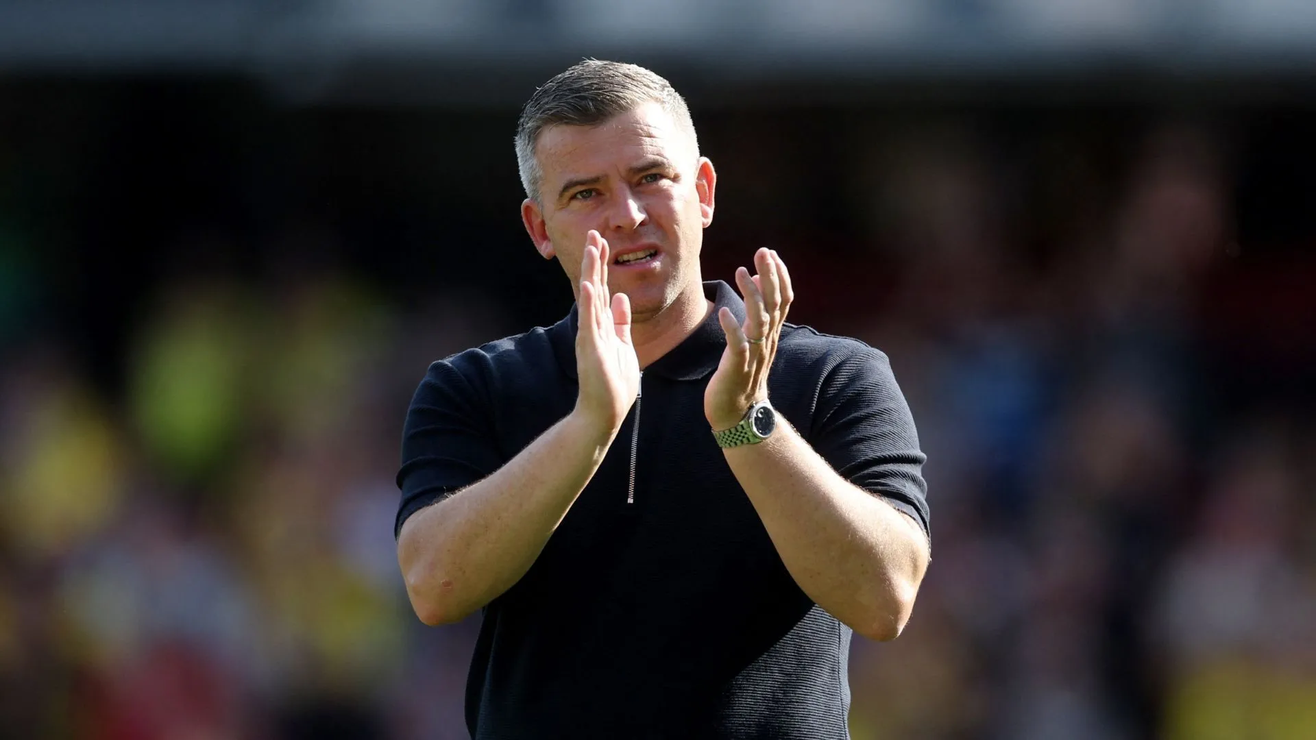 Huấn luyện viên Steven Schumacher của Bolton Wanderers, người được cho là muốn chiêu mộ Kelly N'Mai phù hợp với hồ sơ cầu thủ ông tìm kiếm