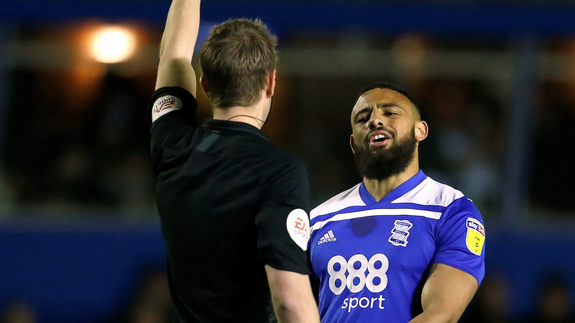 Isaac Vassell trong màu áo Birmingham City sau vụ chuyển nhượng