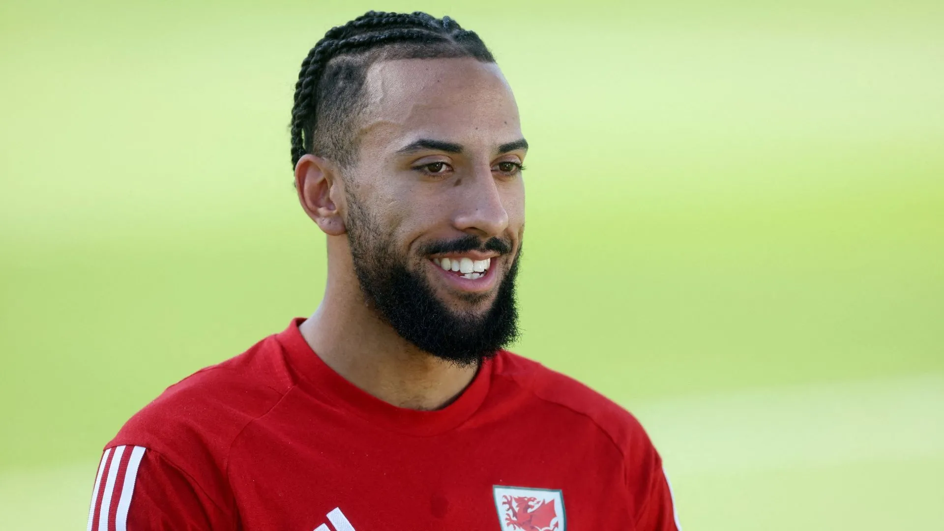 Sorba Thomas, cầu thủ Huddersfield Town đang được Wrexham quan tâm