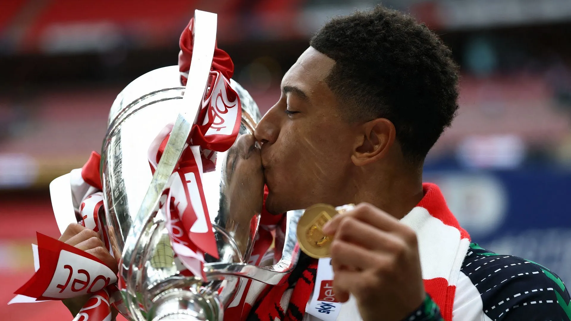 Sunderland được lợi lớn từ vụ bán Jobe Bellingham