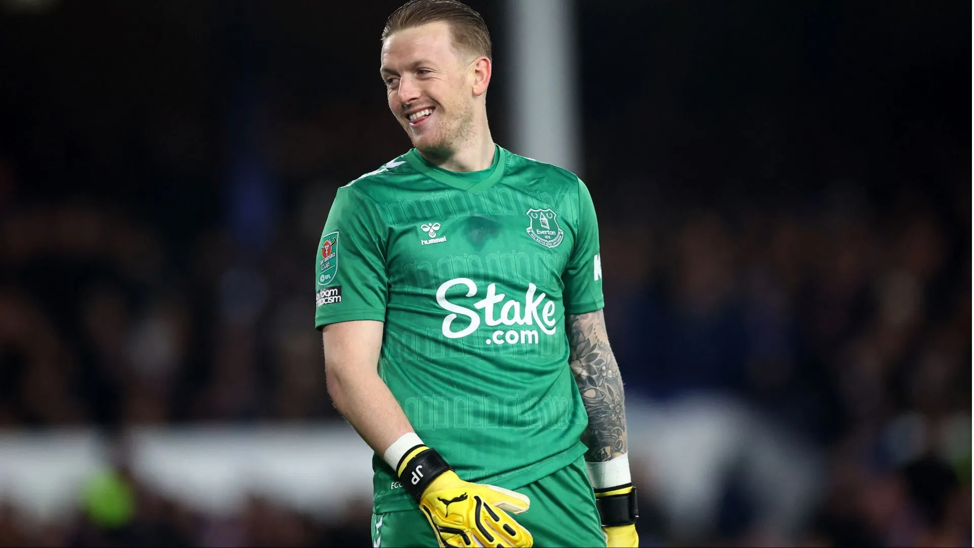 Thủ môn Jordan Pickford, chốt chặn số 1 của Everton tại Ngoại hạng Anh