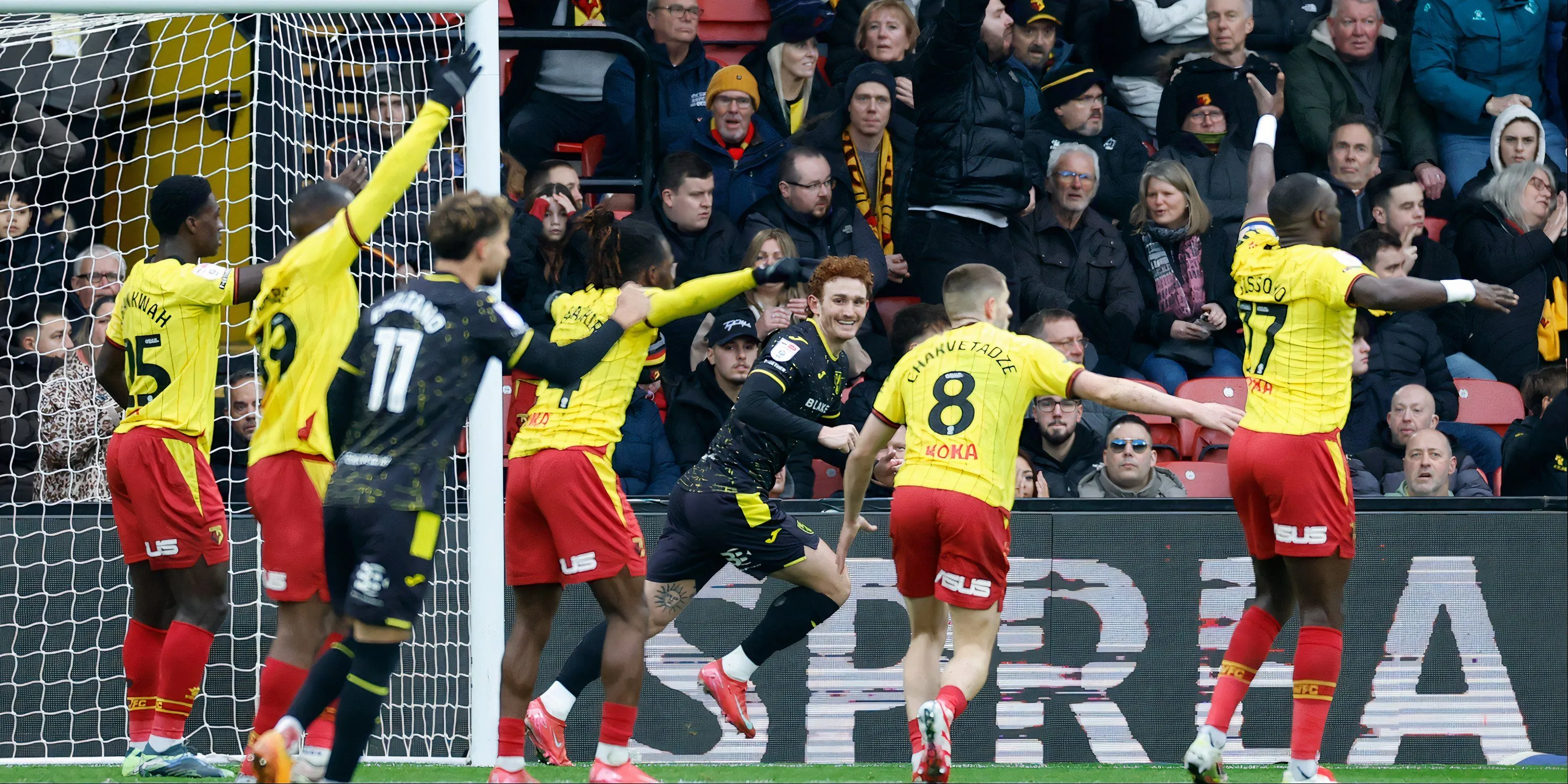 Chân dung tiền đạo Josh Sargent của Norwich