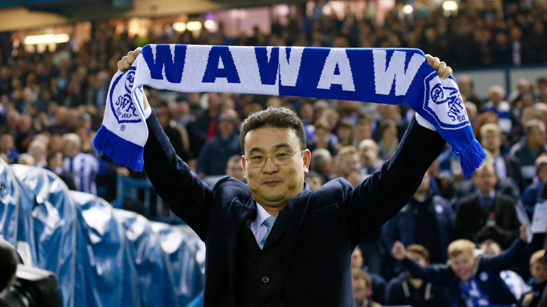 Chủ tịch Dejphon Chansiri của Sheffield Wednesday phát biểu