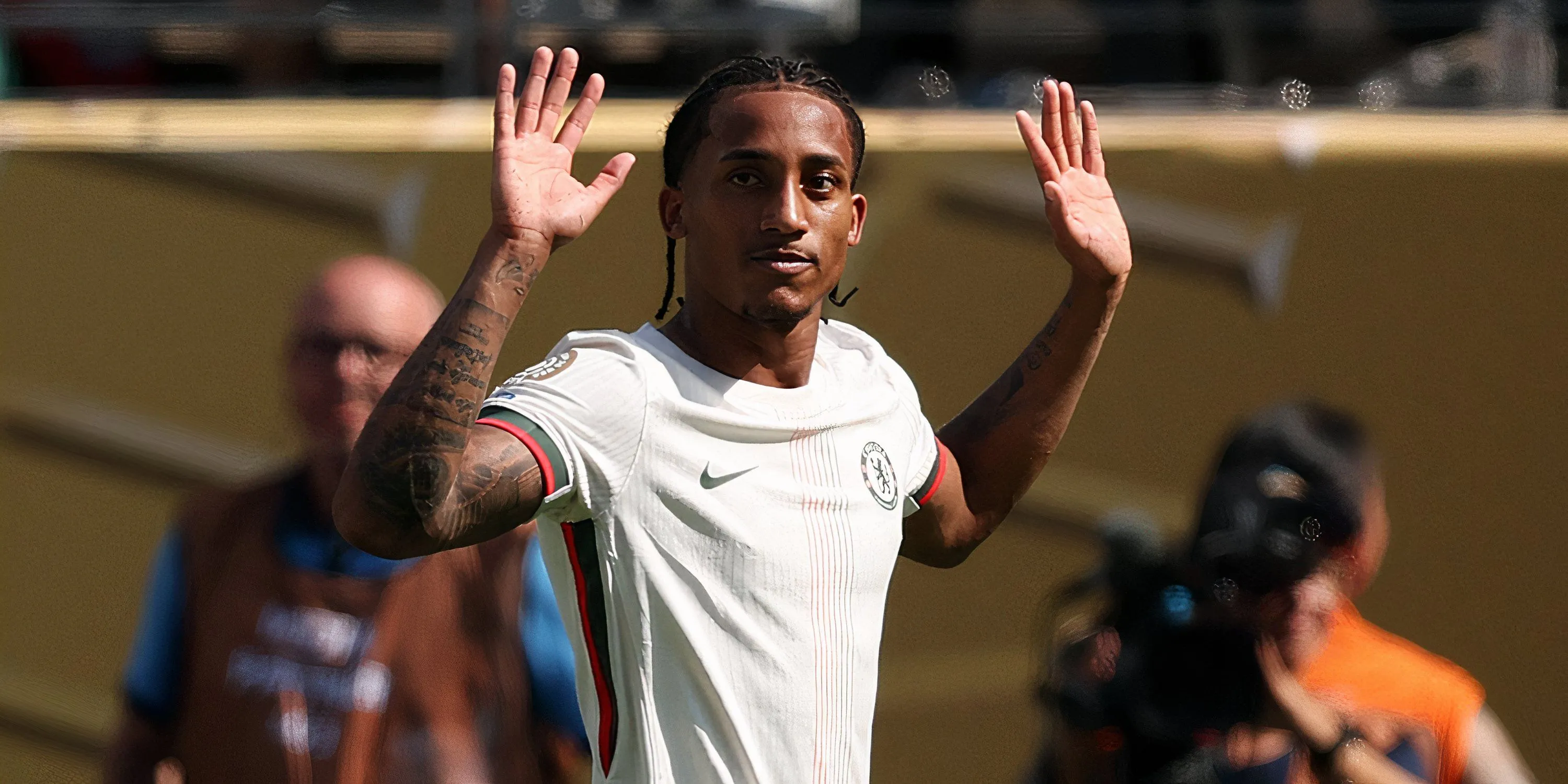 João Pedro trong màu áo Chelsea sau khi chuyển đến từ Brighton