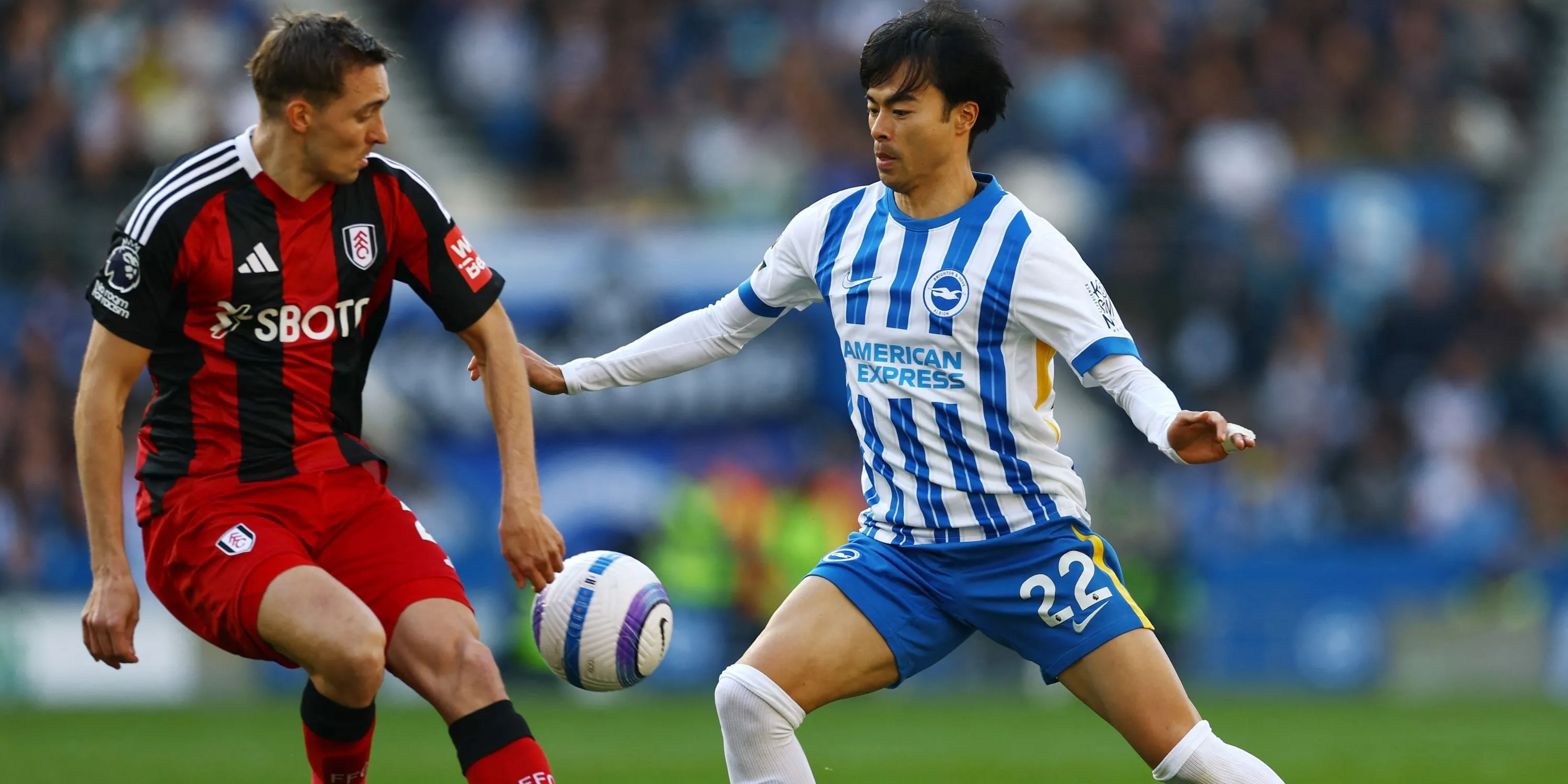 Kaoru Mitoma thi đấu cho Brighton tại Premier League