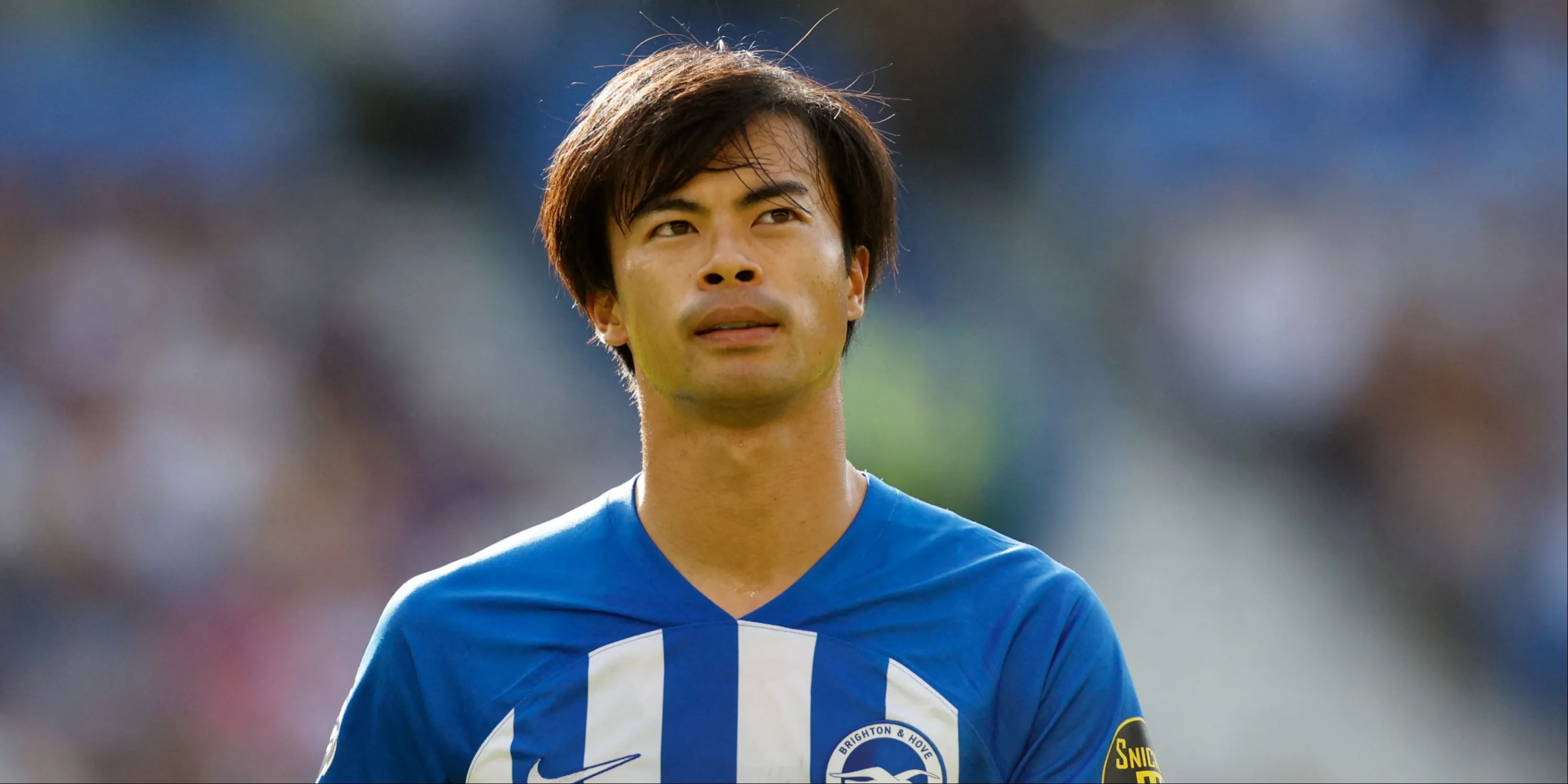Kaoru Mitoma trong màu áo Brighton &amp; Hove Albion