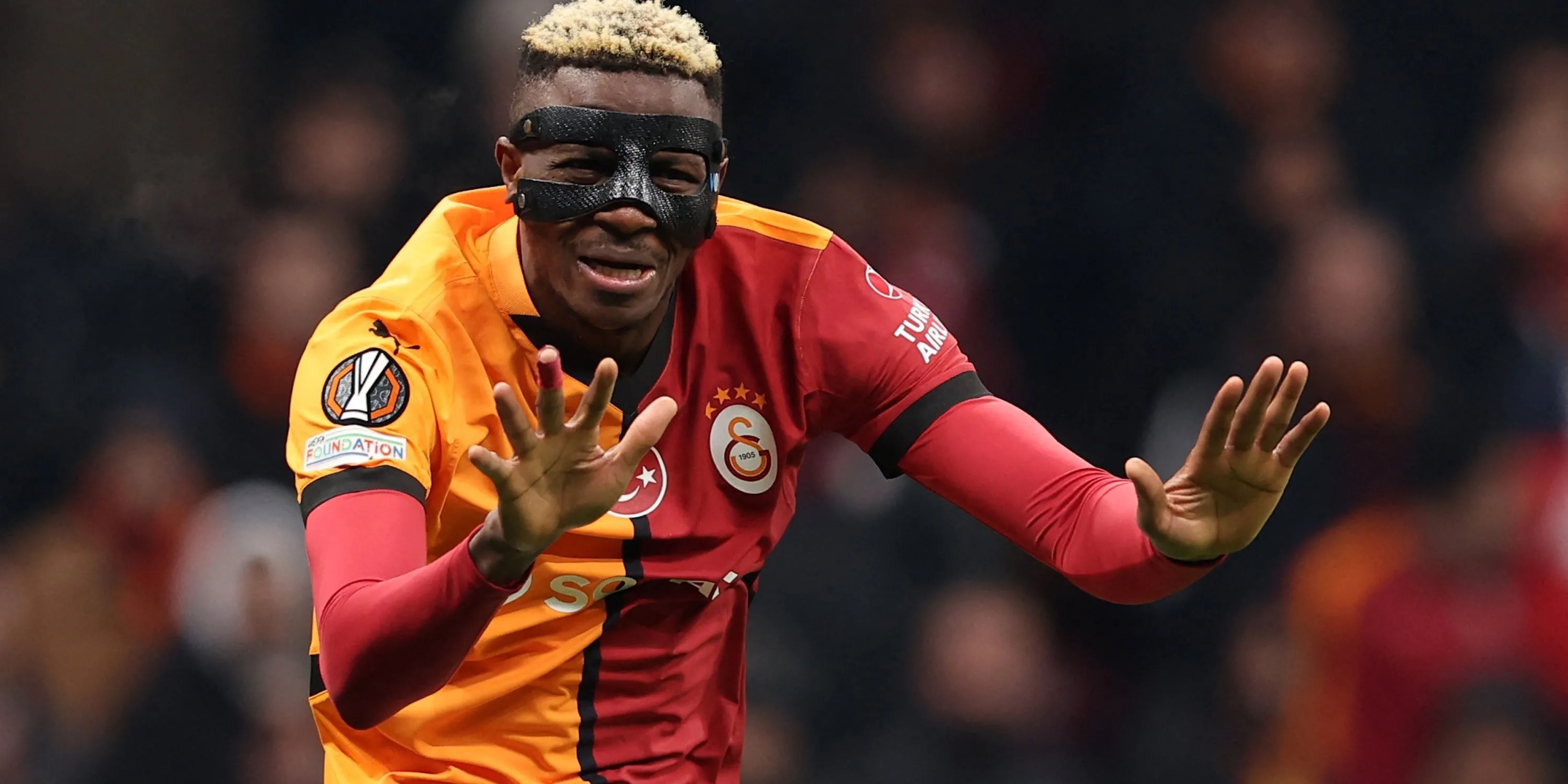 Victor Osimhen của Galatasaray phản ứng