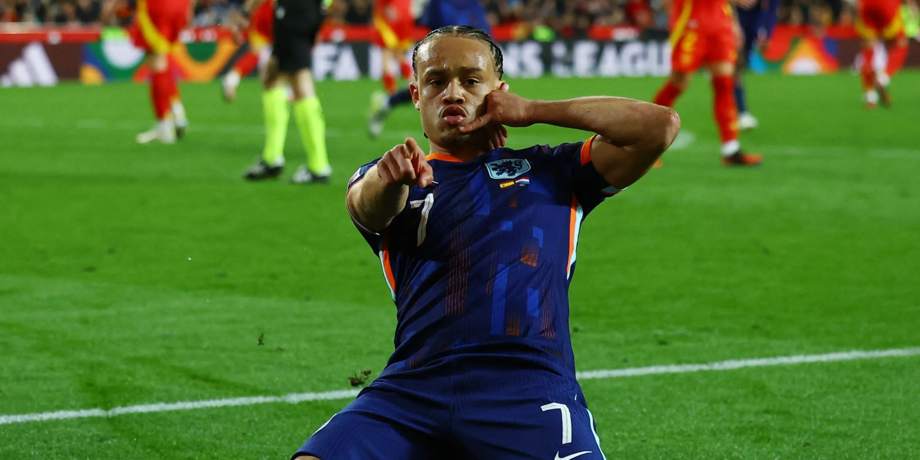 Xavi Simons, mục tiêu chuyển nhượng hàng đầu của Chelsea, đang tỏa sáng tại RB Leipzig trước khi có thể gia nhập Ngoại hạng Anh
